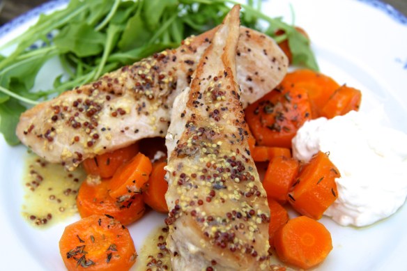 Kjúklingur með sinnepsósu og gulrótagratín