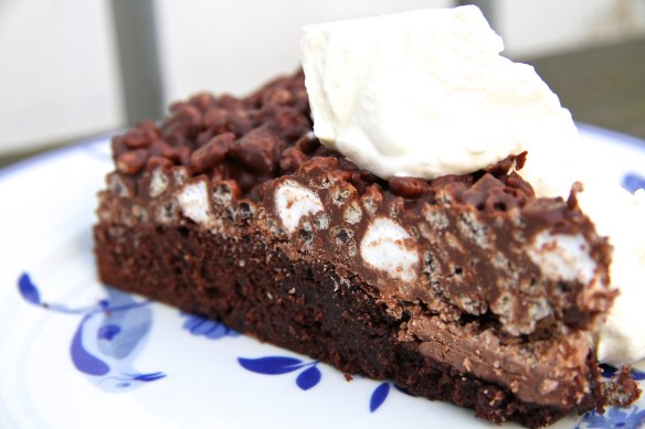 Kladdkaka með appelsínukaramellu Pipp og Rice Krispies